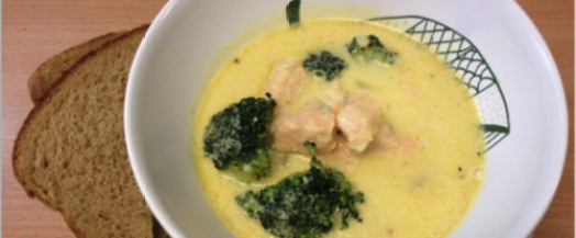 Supë me salmon dhe brokoli